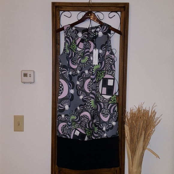LOOKโฃ๏ธVERSACE Dress. Absolutely gorgeous! Size 42 US size 6 or medium. NEW! - Picture 7 of 7